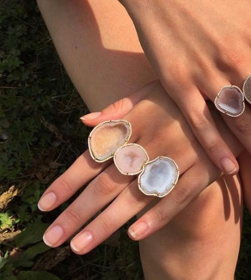 Тренды 2021 в маникюре. 08 Тренды 2021 в маникюре. 08