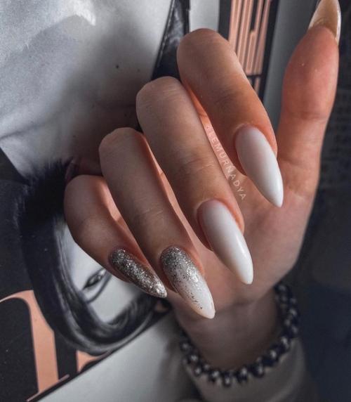 Маникюр/наращивание.  Встрейчайте новую скидку-30%. 04