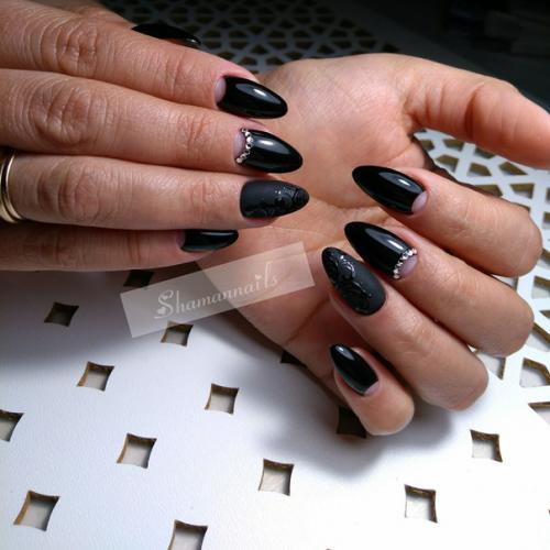 Маникюр бесплатно.  Бесплатно? 03