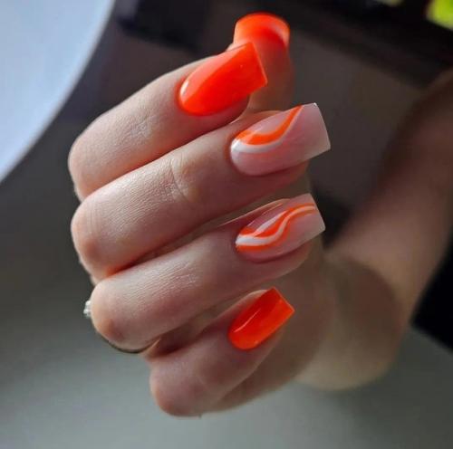 Геометрические узоры маникюру современность и точность придают. 04