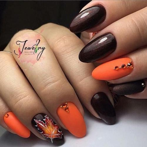 Подборка осеннего маникюра на каждый день. 01