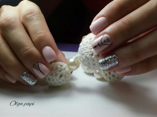 Всем здравствуйте!  Девочки, какой ценник в рублях вы бы поставили этим работам? 04