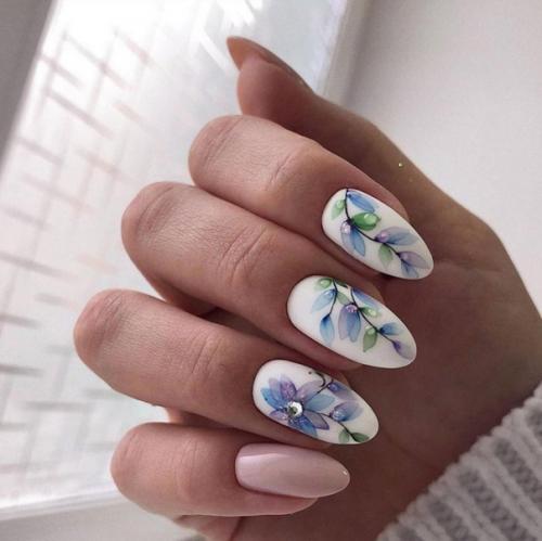 Невероятный маникюр с рисунком. 04