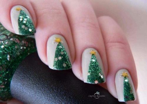 Замечательная идея новогоднего маникюра? 05