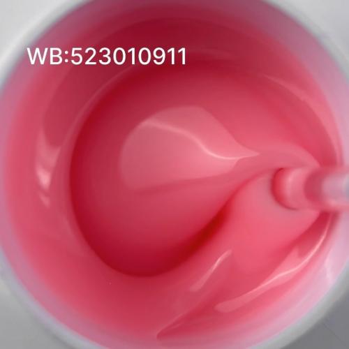 Гель для наращивания, в нежно-розовом оттенке.
