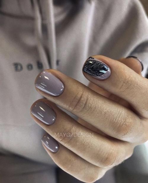 Маникюр на короткие ногти. 02