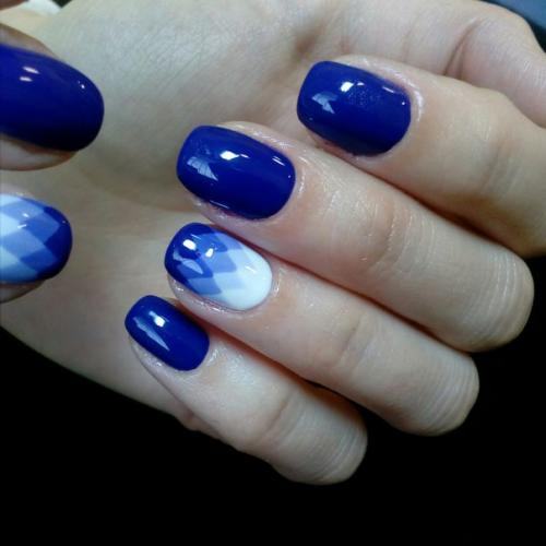 Меня зовут Виктория кукол и я являюсь профессиональным мастером маникюра и педикюра. 04 Меня зовут Виктория кукол и я являюсь профессиональным мастером маникюра и педикюра. 04