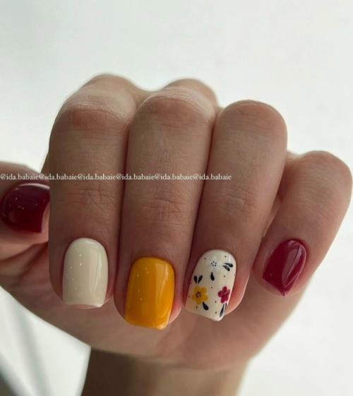 Осенью 2023 года можно выделить несколько ключевых трендов маникюра. 04 Осенью 2023 года можно выделить несколько ключевых трендов маникюра. 04