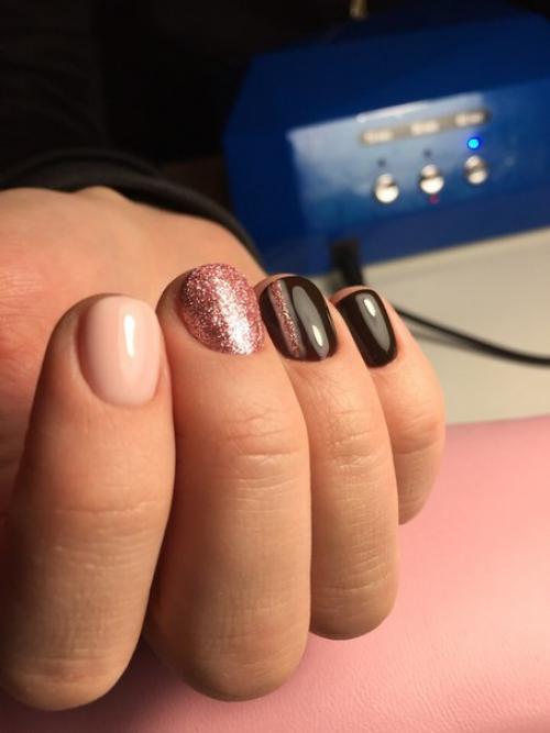 Я сертифицированный мастер ногтевого сервиса. 04