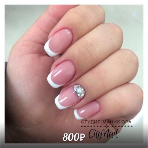 Модель на покрытие гель - лак и коррекцию бровей с окраской хной. 03