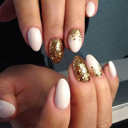 Маникюр с блесткам. 02