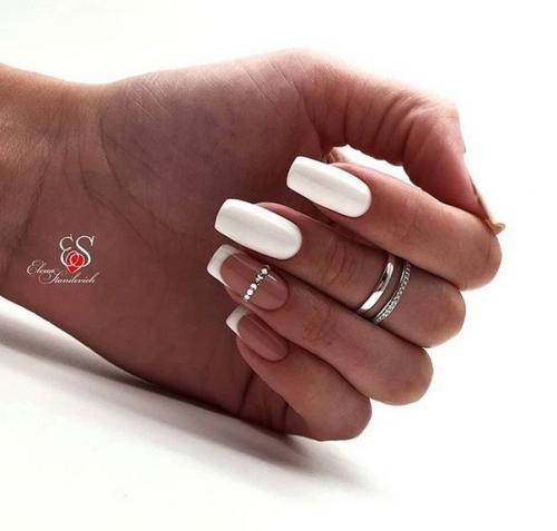 Подборка идей квадратного френча на длинные ногти. 04