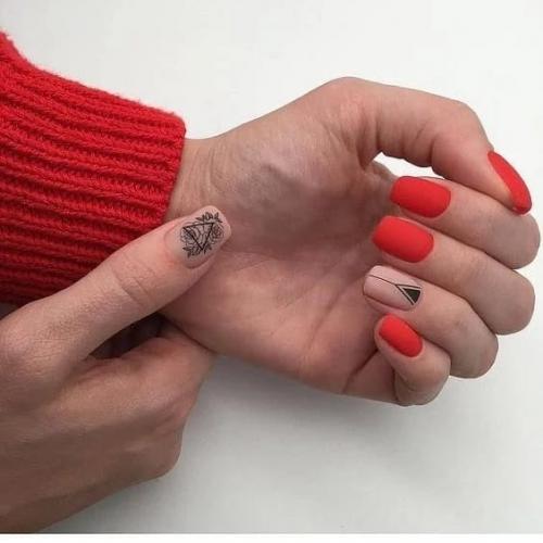 Мы продолжим тему моды на ногти в этом году. 02