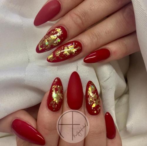 Идеи маникюра в красном цвете. 04
