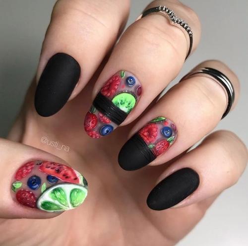 Маникюр в чёрно - красном цвете. 05