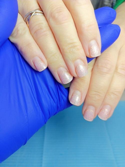 Сапожник без сапог, а мастер маникюра без маникюра. 01