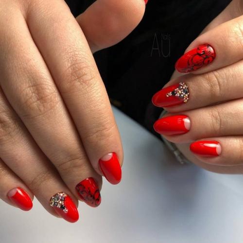 Узоры и вензеля на ногтях. 10. 02