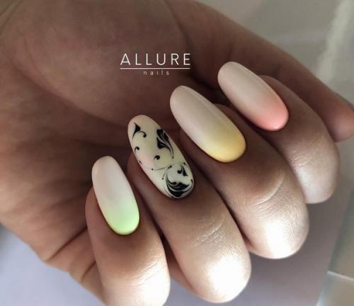 Узоры и вензеля на ногтях. 10. 09