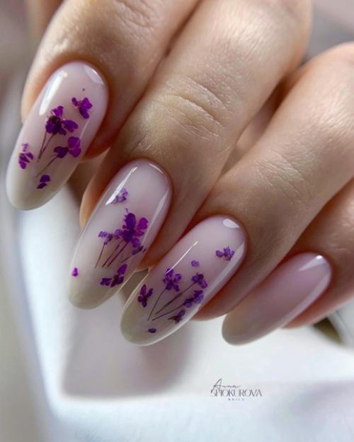 Дизайны с сухоцветами всегда выглядят нежно, мило и по-хорошему просто. 06