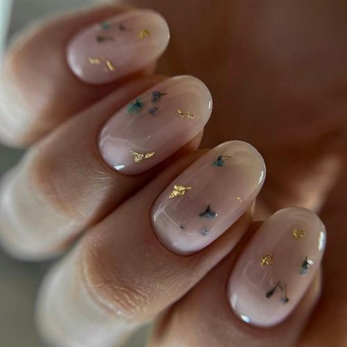 Дизайны с сухоцветами всегда выглядят нежно, мило и по-хорошему просто. 05