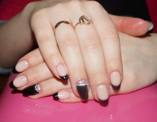 Анонимно.  Интересно послушать отзывы о своей работе. 07