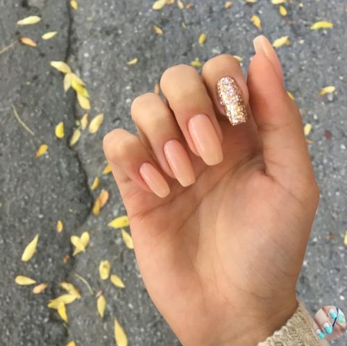 Aкие лучшe?   Маникюр ногти маникюртренд ноготочки. 05