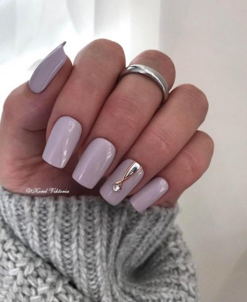 Лучшие идеи маникюра в нежном цвете. 03