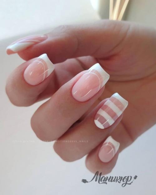 С наступлением солнечных и теплых весенних деньков, так и хочется легкости и воздушности, что находят свое воплощение в красивом маникюре. 09