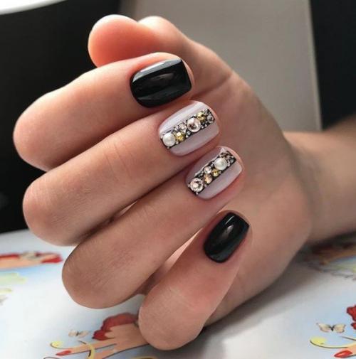 Короткие чёрные ногти. 10. 02