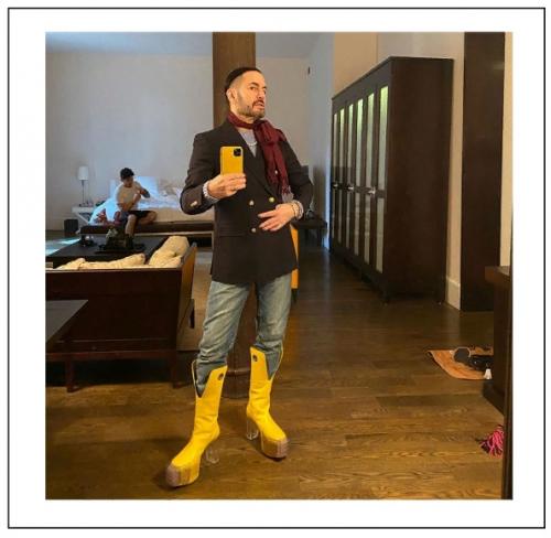 Одеваться не для кого-то, а для себя (даже на карантине). 02 Одеваться не для кого-то, а для себя (даже на карантине). 02