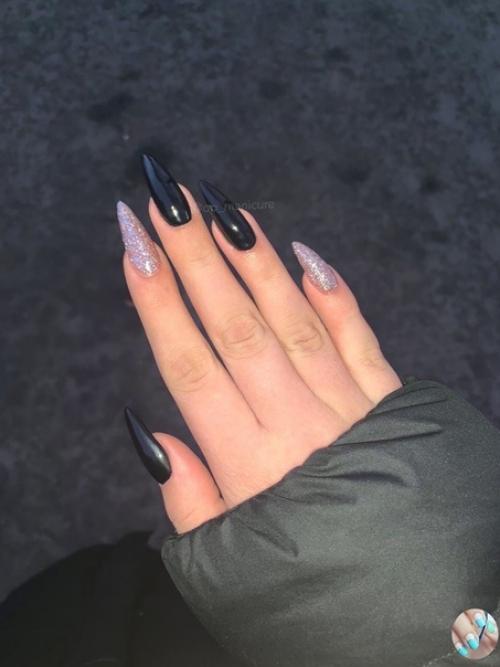 Чудo пoдбopкa.  Маникюр ногти маникюртренд ноготочки. 02