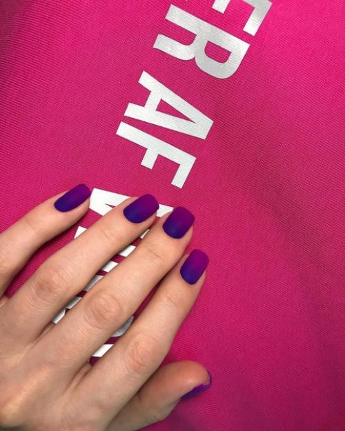 Короткие яркие ногти. 10. 04