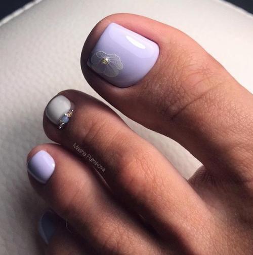 Подборка идей нежного педикюра. 04