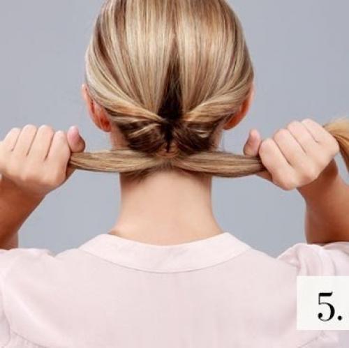 Эта супер женственная прическа станет номером 1 на каждый день. 05 Эта супер женственная прическа станет номером 1 на каждый день. 05