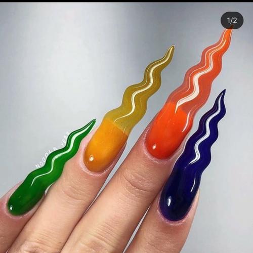 Как вам такой тренд в маникюре? 02