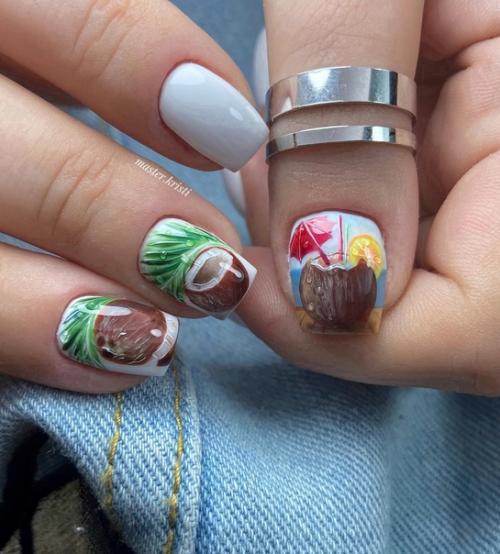 Когда как ни летом делать яркий маникюр? 01