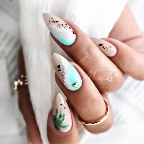 Когда как ни летом делать яркий маникюр? 08