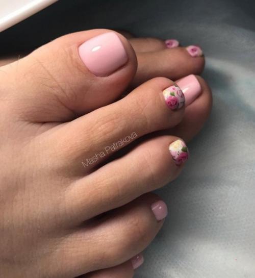 Подборка идей нежного педикюра. 09