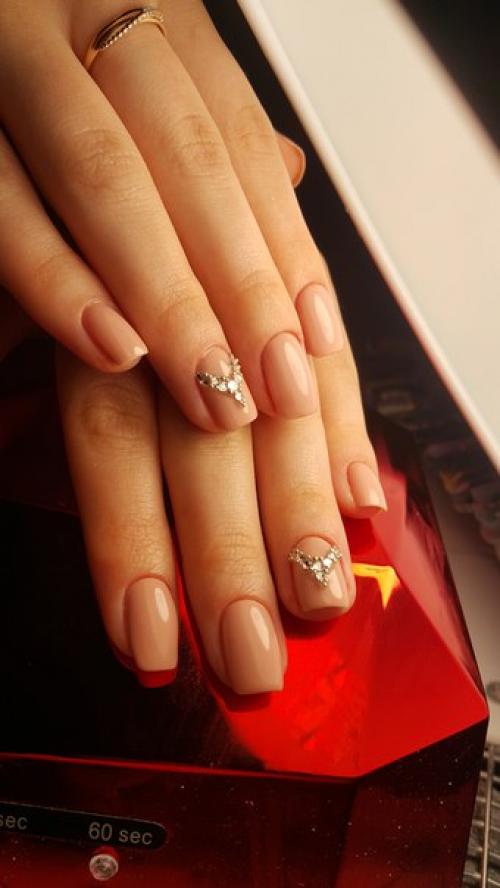 Анонимно пожалуйста. Дорогие девушки оцените работы пожалуйста, на что стоит обратить внимание? 06