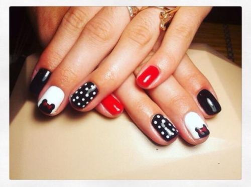 Девчонки привет. Я мастер маникюра и педикюра? 07