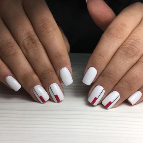 Белый маникюр в стиле минимализма. 07