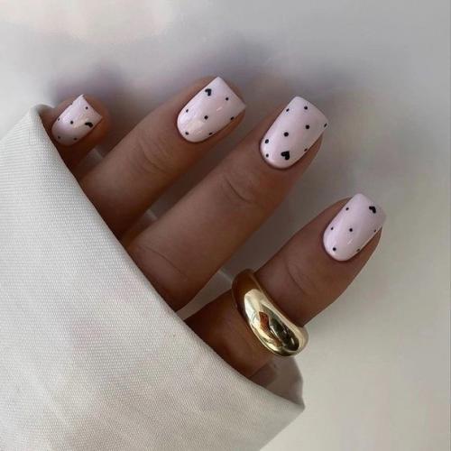 Визуальное наслаждение: новый маникюр - это прекрасное зрелище, которое доставляет нам визуальное наслаждение. 08