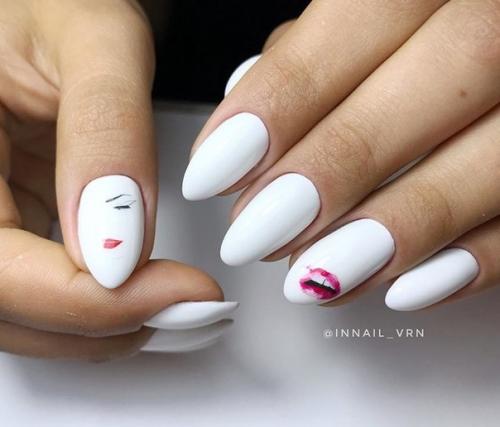 Белый маникюр с рисунком. 08