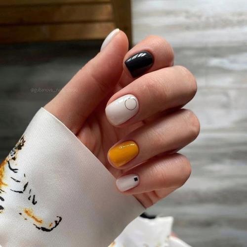 Визуальное наслаждение: новый маникюр - это прекрасное зрелище, которое доставляет нам визуальное наслаждение. 06