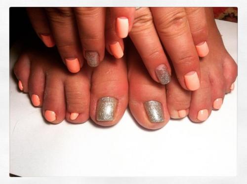 Девчонки привет. Я мастер маникюра и педикюра? 09