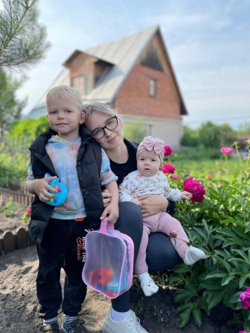 Кто я?  Чем я могу быть вам полезна? 01