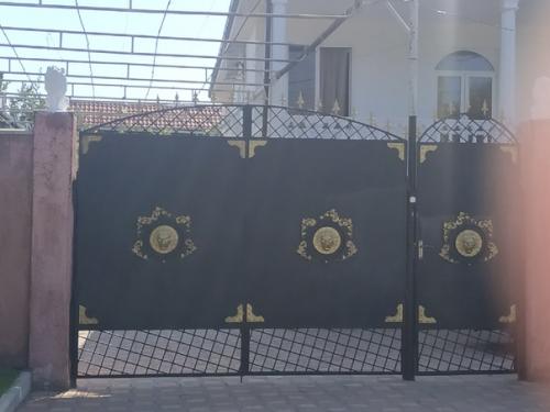 Удивительная Абхазия.  Гудаута. 02