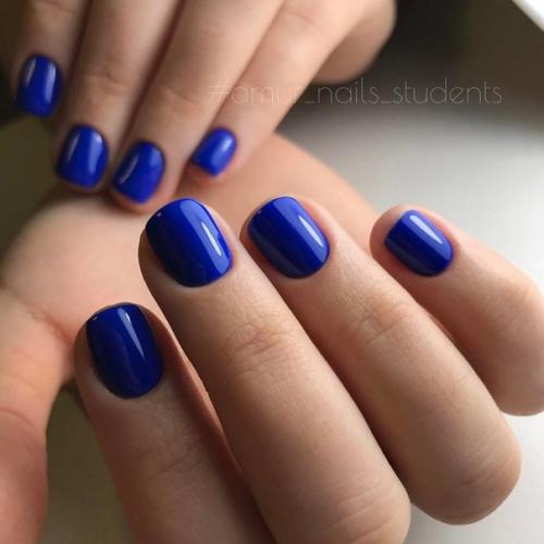 Маникюр в синем цвете, на короткие ногти. 06