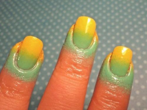 Пошаговый урок градиентного маникюра. 04