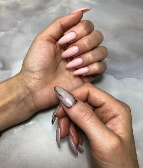 Казалось бы, такой минималистичный дизайн, но стоит добавить пару элементов и получается вот такая красота. 02